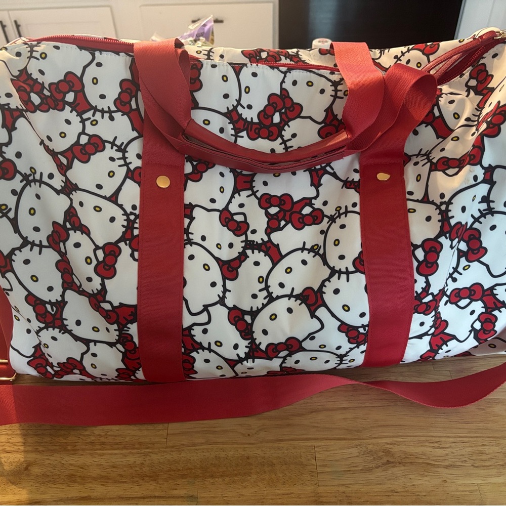 Hello kitty duffel bag
